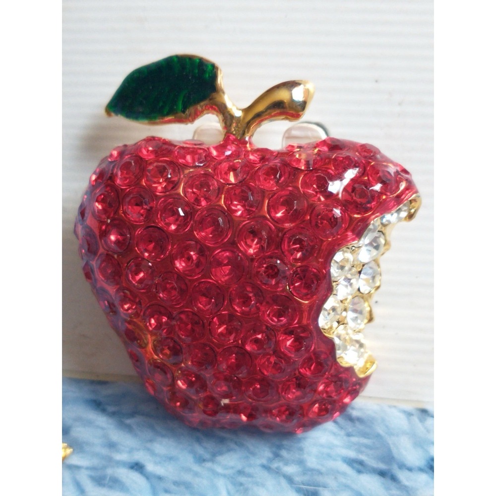 Lot Of 4 Vintage Apple Teacher Brooch Pin - Picture 5 of 6